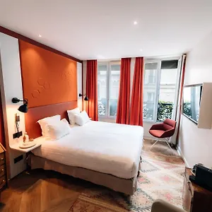 *** Отель Vendome Saint-germain Франция